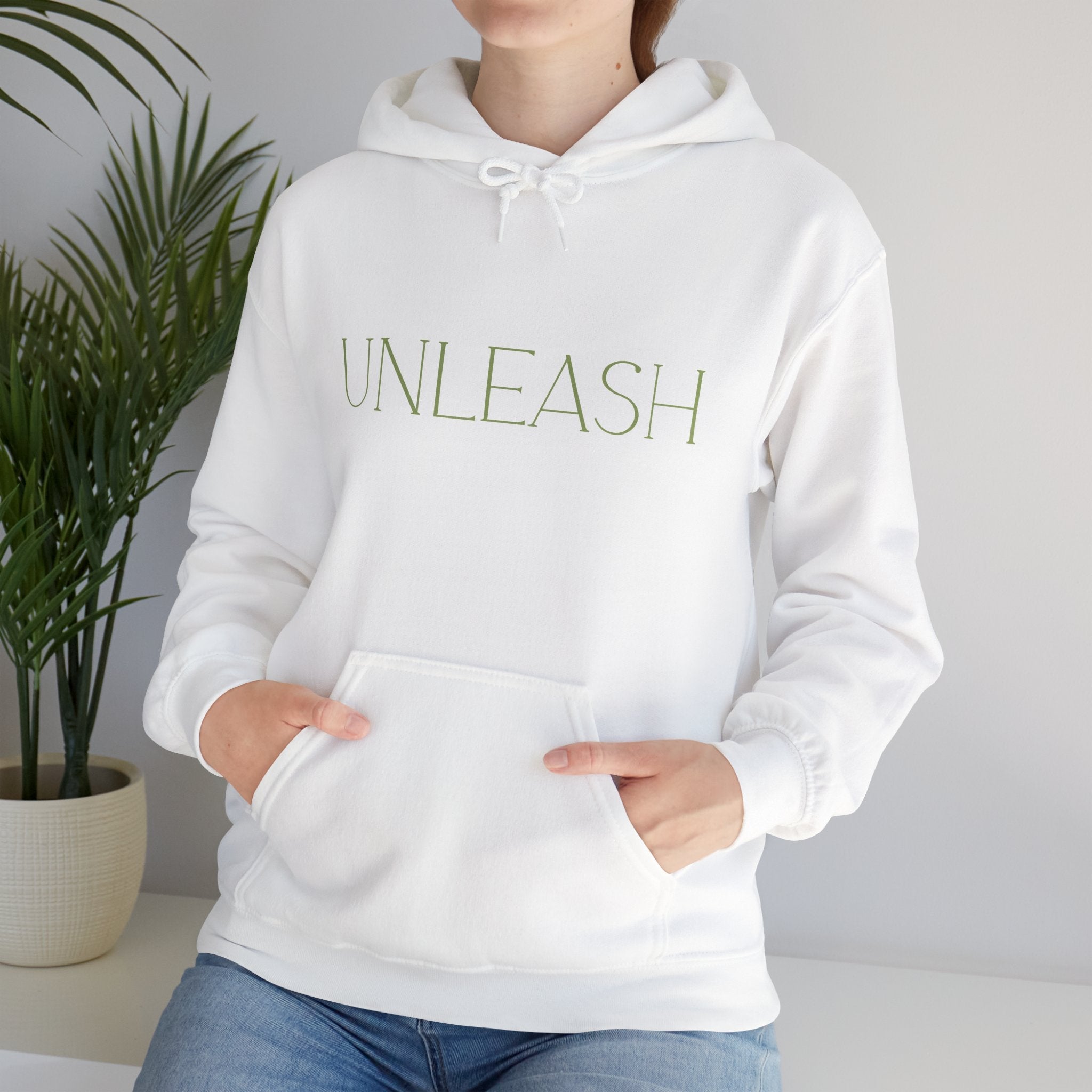 Unisex Heavy Blend™ Hooded Sweatshirt - Shaggy Chic